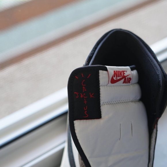 Air jordan 1 Travis Scott - Picture 8 of 8